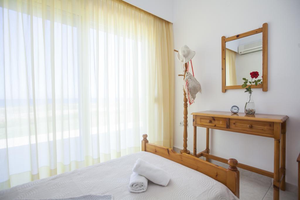 Kamiros Apartment Kalavarda ภายนอก รูปภาพ